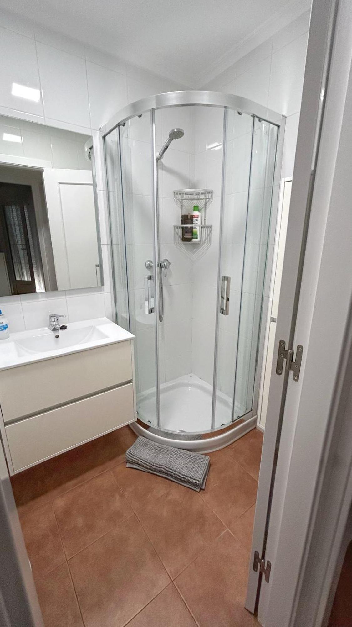 Comillas Bº Casasola - Residencial Lagos Azules - Netflix, Prime, Wifi & Free Indoor Parking Eksteriør billede