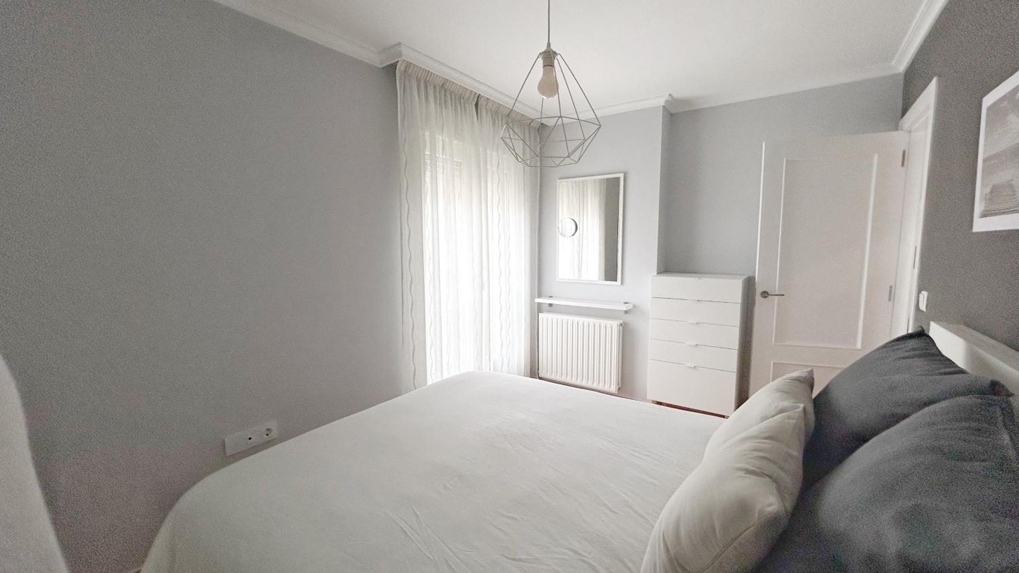 Comillas Bº Casasola - Residencial Lagos Azules - Netflix, Prime, Wifi & Free Indoor Parking Eksteriør billede